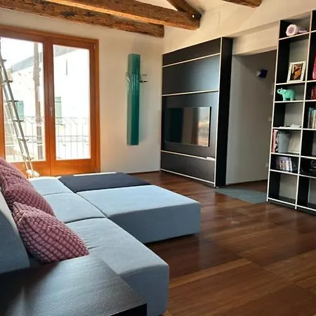 Ca' Tra Le Nuvole Appartement *