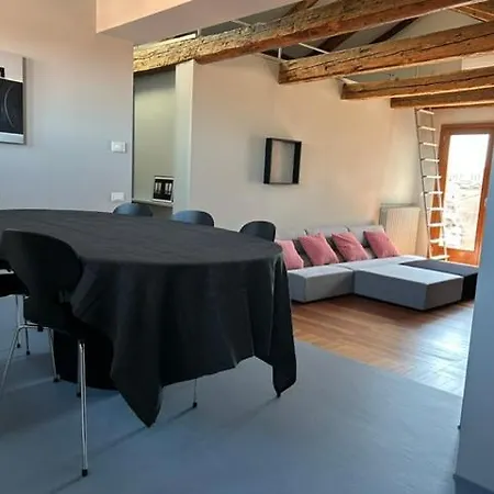 Ca' Tra Le Nuvole Appartement *