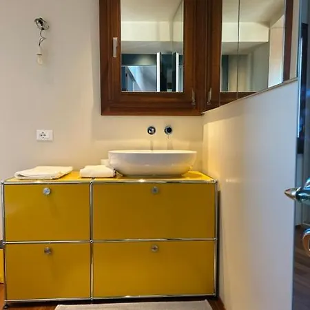 Ca' Tra Le Nuvole 아파트