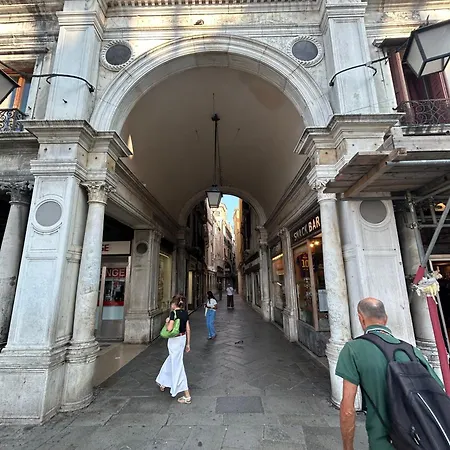 Ca' Tra Le Nuvole Apartamento Venecia